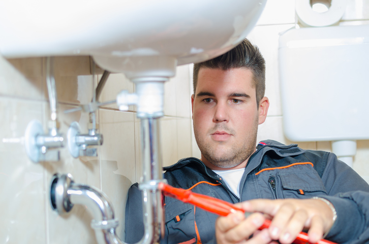 When to Consider Upgrading Instead of Plumbing Repair Services